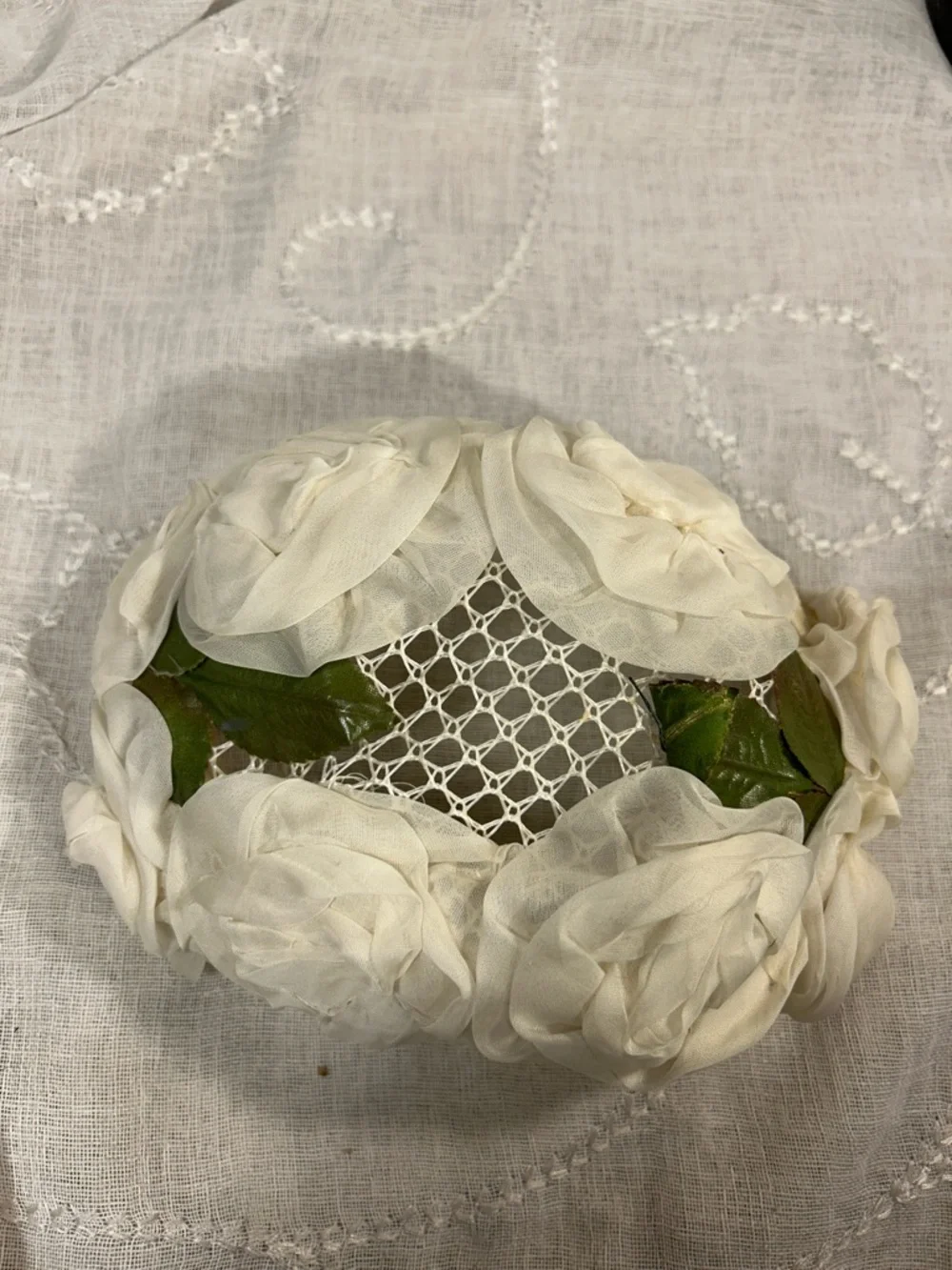Vintage floral flower headpiece halo piece - Picture 7 of 9